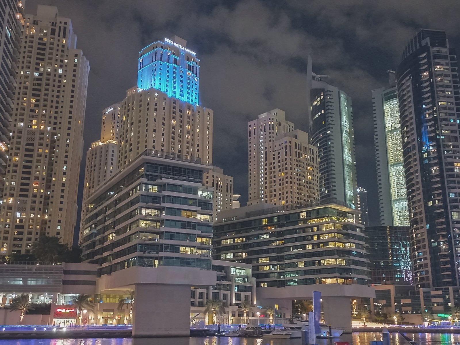 Dubai Marina at night